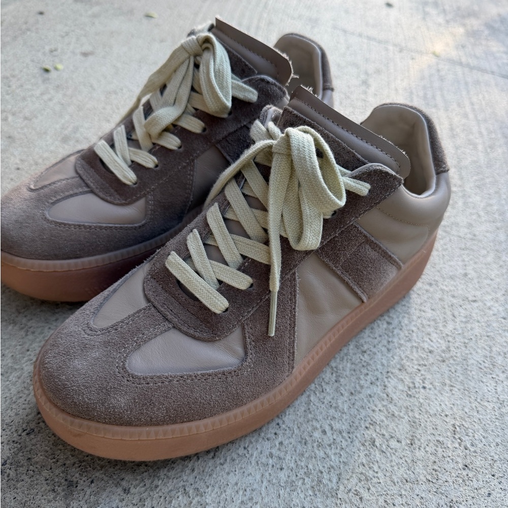 MM6 Maison Martin Margiela Women's Taupe & Cream Suede Sneakers